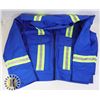 Image 1 : SIZE MEDIUM MADE IN CANADA HI VIS JACKET