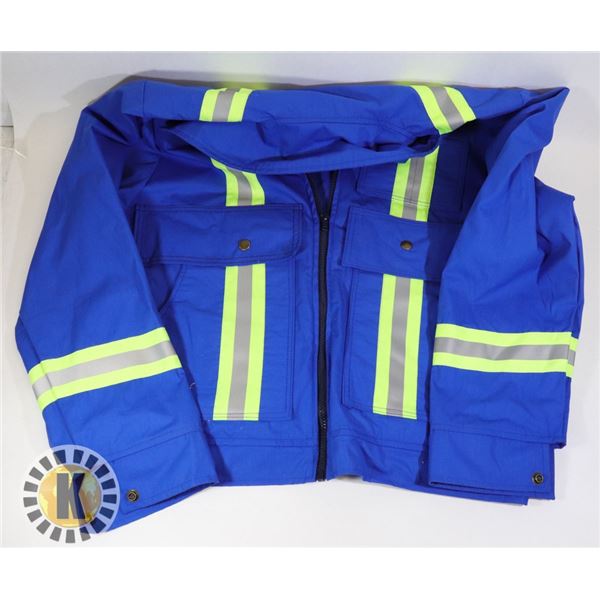 SIZE MEDIUM MADE IN CANADA HI VIS JACKET