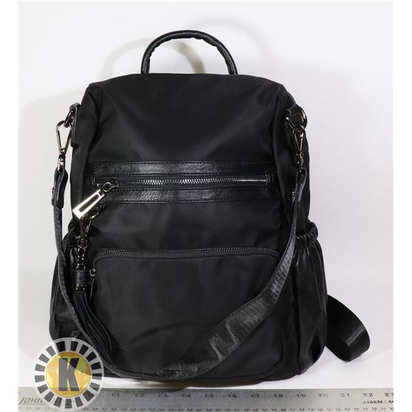 WOMENS BACKPACK/ PURSE