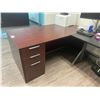 Image 2 : MAHOGANY 6 X 3' SINGLE PEDESTAL EXECUTIVE DESK AND 6' BLACK COMPUTER TABLE