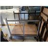 Image 2 : MOBILE HEAVY DUTY METAL INDUSTRIAL MATERIAL RACK