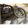 Image 1 : RIGID PORTABLE 4 GAL VACUUM AND HOOVER VACUUM