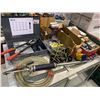 Image 1 : LOT OF ASSORTED TOOLS / ACCESSORIES