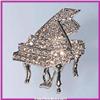 Image 1 : GRAND PIANO PIN BROOCH GOLD SWAROVSKI CRYSTAL