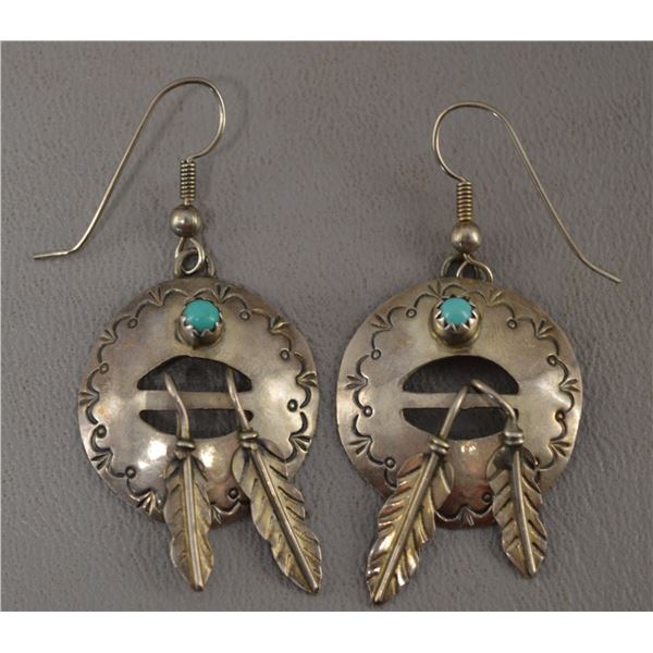 NATIVE AMERICAN NAVAJO SILVER EARINGS SIGNED ET