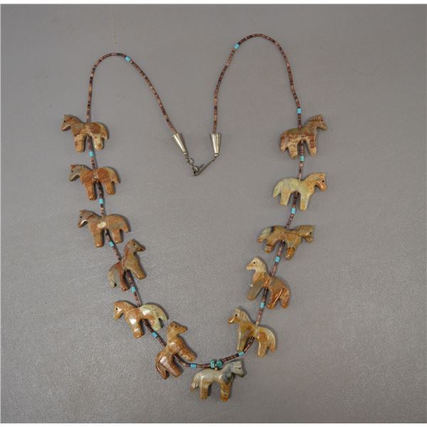 NATIVE AMERICAN SANTO DOMINGO FETISH NECKLACE