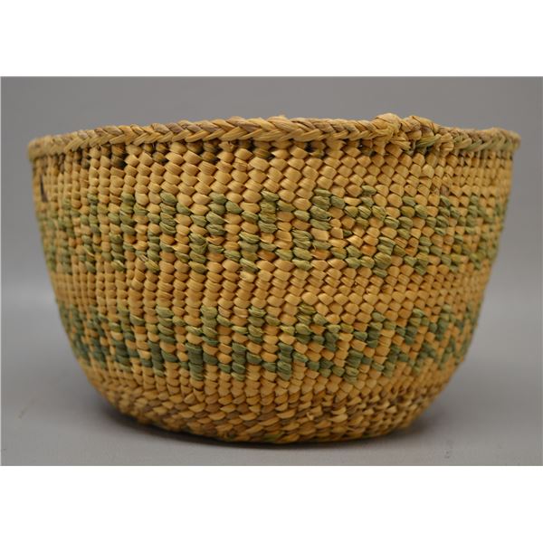 NATIVE AMERICAN MAKKAH BASKETRY BOWL