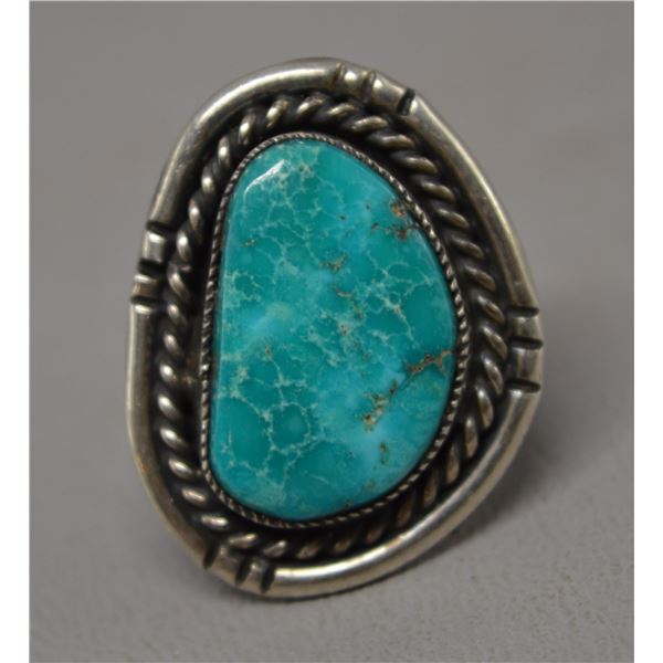 NATIVE AMERICAN NAVAJO SILVER RING