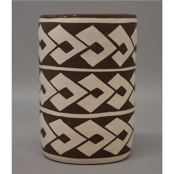 NATIVE AMERICAN ACOMA POTTERY CYLINDER BY CARMEL LEWIS