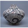 Image 4 : NATIVE AMERICAN ACOMA POTTERY VASE BY L VALLO