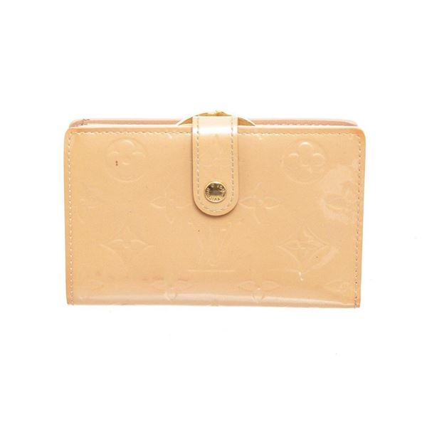Louis Vuitton Beige Vernis Leather French Wallet