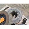 Image 2 : Contents of Pallet: Misc. Tires