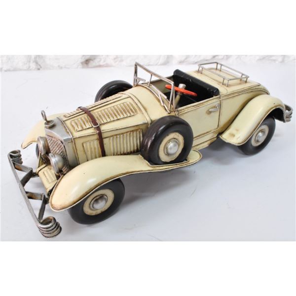 Mercedes Benz Roadster Model Car