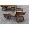 Image 4 : Antique Wood Rustic Wheelbarrow / Wagon
