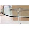 Image 2 : Mid Century Modern Lucite / Chrome Dining Table