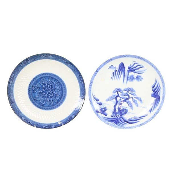 (2) Japanese Blue and White Plates