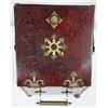 Image 8 : Large Antique Tin Tea Caddy