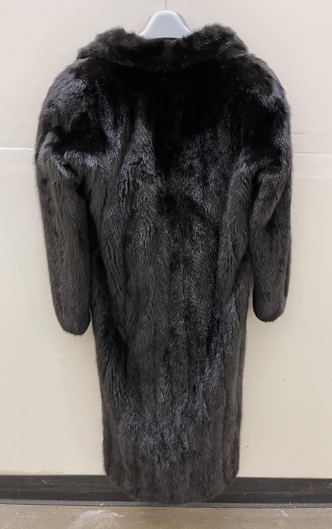 Stunning Full Length Black Mink Fur Coat