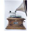 Image 10 : Victor Talking Machine Type III Phonograph