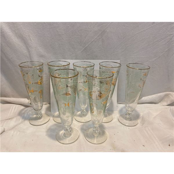 7 vintage glasses