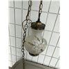 Image 1 : Hanging light fixture