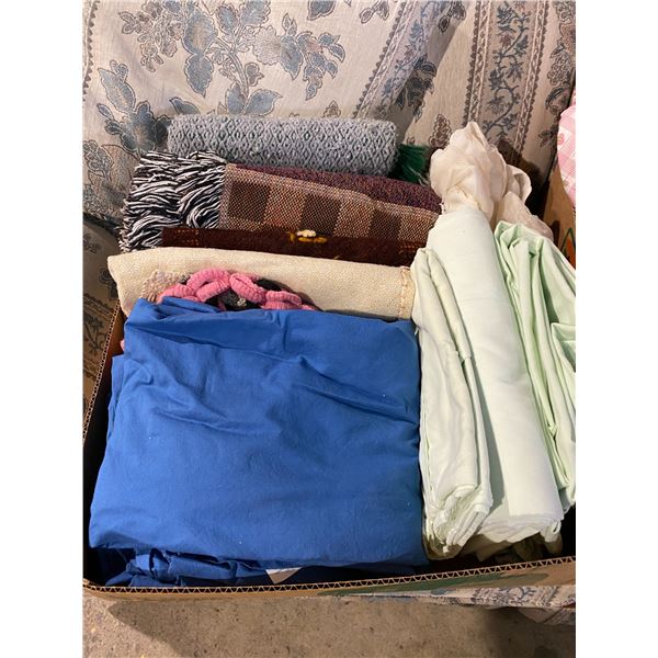 Lot sheets and blankets