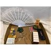 Image 1 : Box of collectible trinkets