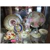 Image 1 : Shelf Lot of Vintage China