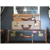 Image 1 : 3 Small Vintage Suitcases