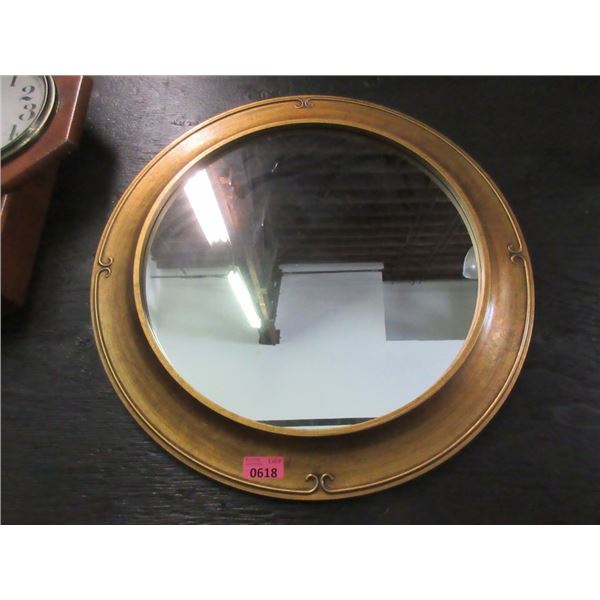 Round Wall Mirror