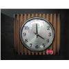 Image 1 : Mid-Century Caravelle Transistor Wall Clock