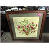 Image 1 : Framed Vintage Fabric Art - 24 "x 24"