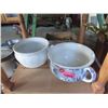 Image 1 : 2 Victorian Chamber Pots