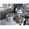 Image 1 : 4 Vintage Kettles