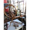 Image 1 : Maple Spinning Wheel with Wool Carders