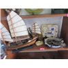 Image 1 : Shelf Lot of Assorted Model Ships & Barware