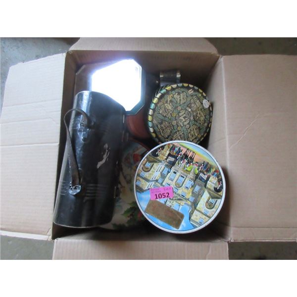 Box Lot of Lunch Kit and Assorted Tins