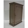 Image 2 : PAINTED PRIMITIVE HANGING CABINET