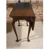 Image 3 : KITTINGER QUEEN ANNE STYLE DROP-LEAF TABLE