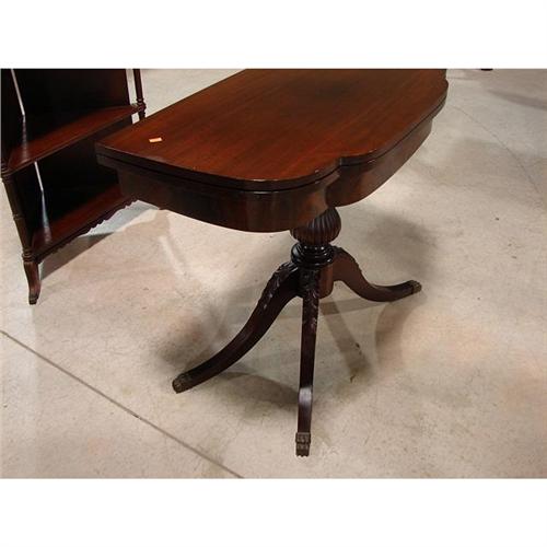 DUNCAN PHYFE STYLE MAHOGANY GAME TABLE