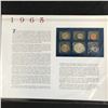 Image 2 : USA 1965 COIN AND STAMP SET COMPLETE WITH INFO CARD