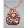 Image 2 : BAKELITE FLORAL NECKLACE