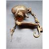Image 6 : ANTIQUE CHINESE BRZONE WHALE OIL LAMP