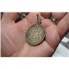 Image 2 : WWII CANADIAN SOLDIERS STERLING WAR MEDAL