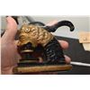 Image 2 : LION HEAD LEGAL STAMP CAST ANTIQUE