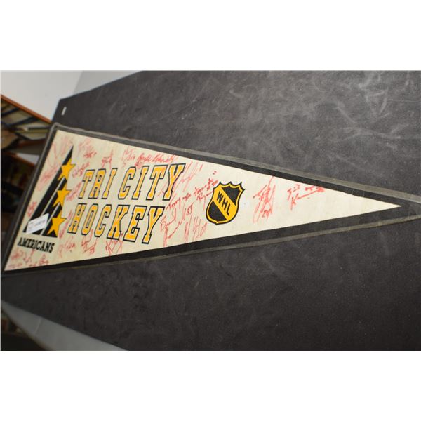 SPORTS PENNANT HOCKEY 1994 TRI-CITY  SIGNED