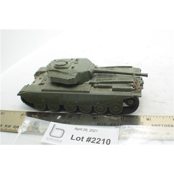 DINKY TOY ARMY TANK