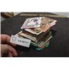 Image 1 : HUGE HOCKEY CARD LOT