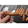 Image 2 : LEE VALLEY CARVING TOOLS