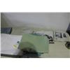 Image 4 : Suit Bag Table Cloths and Doilies
